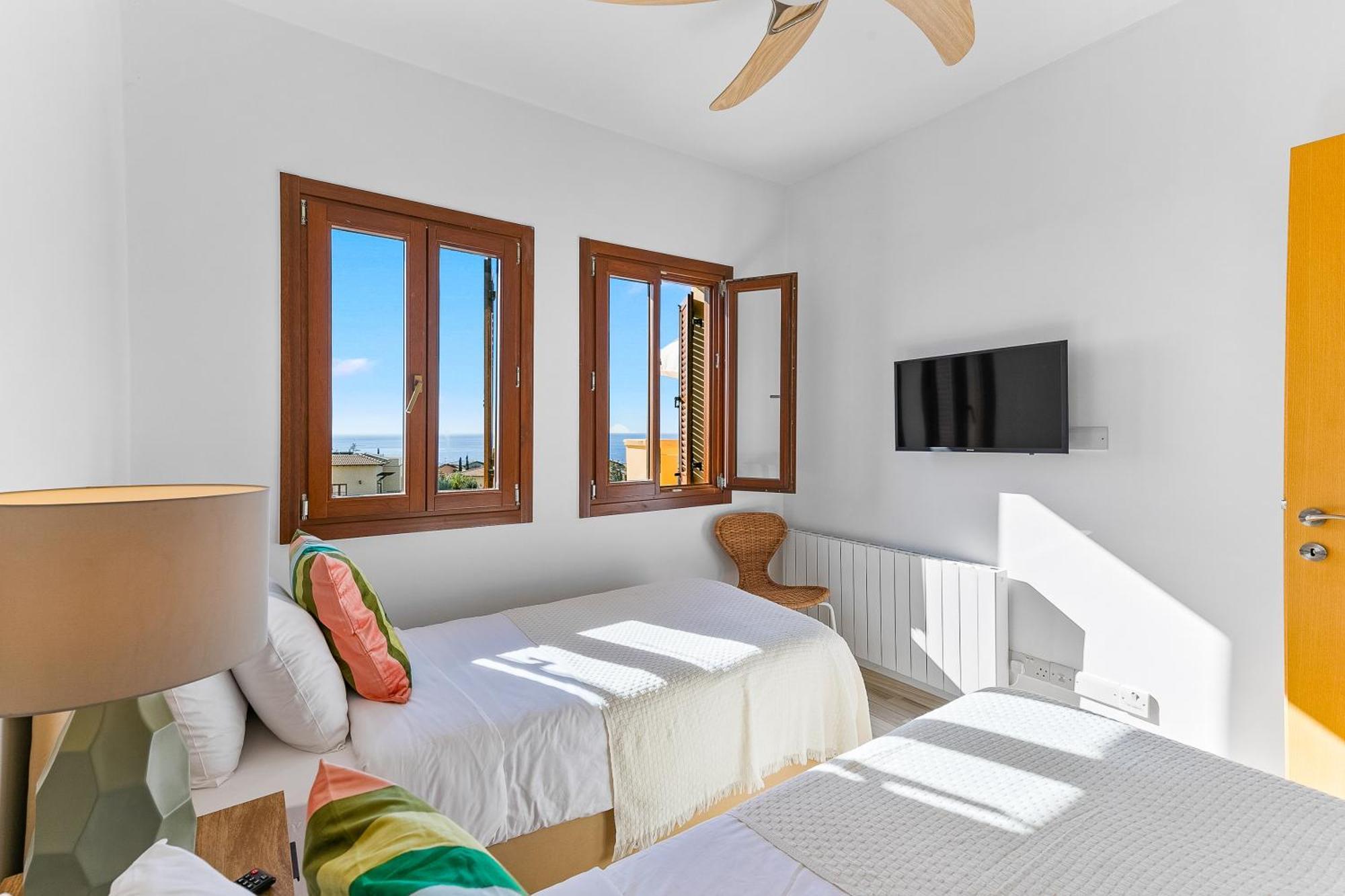 2 Bedroom Apartment Thalassa With Sea And Sunset Views, Aphrodite Hills Resort Κούκλια Εξωτερικό φωτογραφία